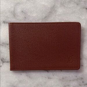 Louis Vuitton: Brown Tiaga Leather Card Holder
